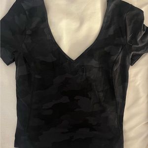 Lululemon camo align top